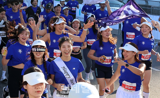 생일날 마라톤 뛰어요!                                                                                                                                                                             