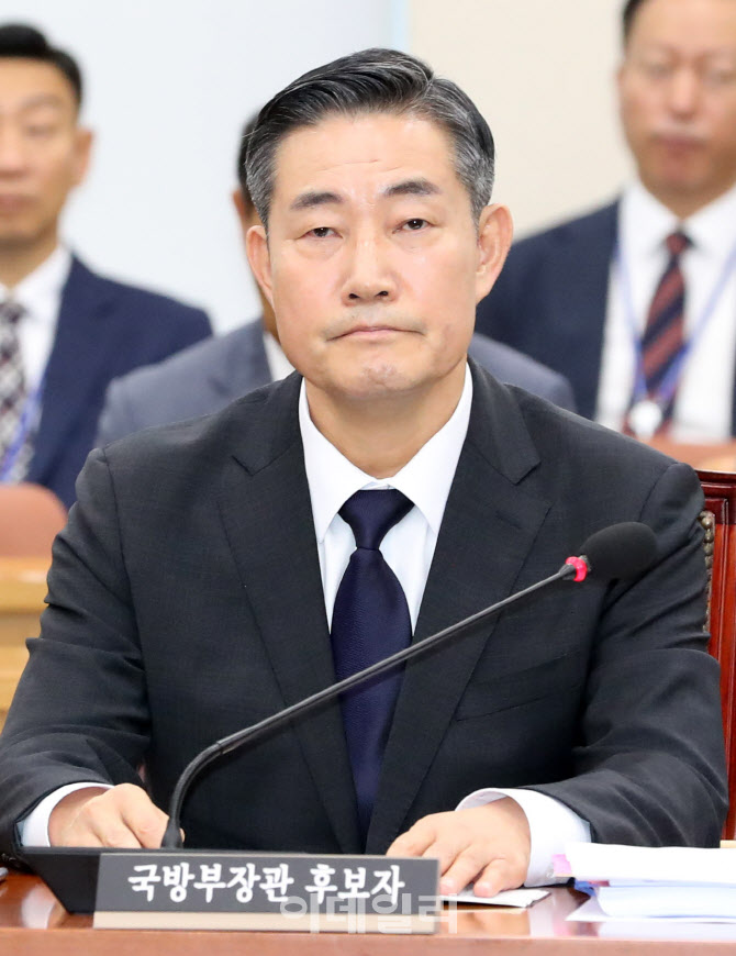 인사청문회 출석한 신원식 장관 후보자                                                                                                                                                              