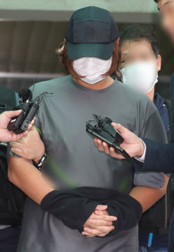 5살 의붓아들 때려 살해한 20대 계부…징역 25년 확정 [그해 오늘]