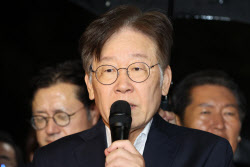 돌아온 이재명, '숙제' 어떻게 풀어 갈까[국회기자 24시]