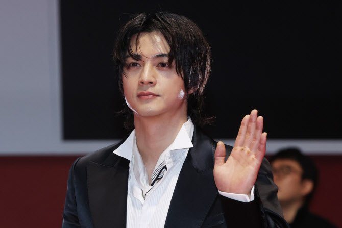  김지훈, 영화팬 향한 인사                                                                                                                                                                         