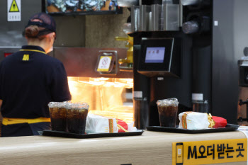 맥도날드, 8개월 만에 가격 인상