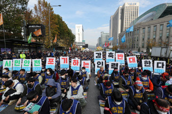 출근 안하고 양양서 서핑한 노조 간부…서울시 "지하철 파업 타협 없다"