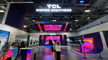 中 TCL, 韓 법인 세워 공략 가속…삼성·LG “안방 사수 문제없다”