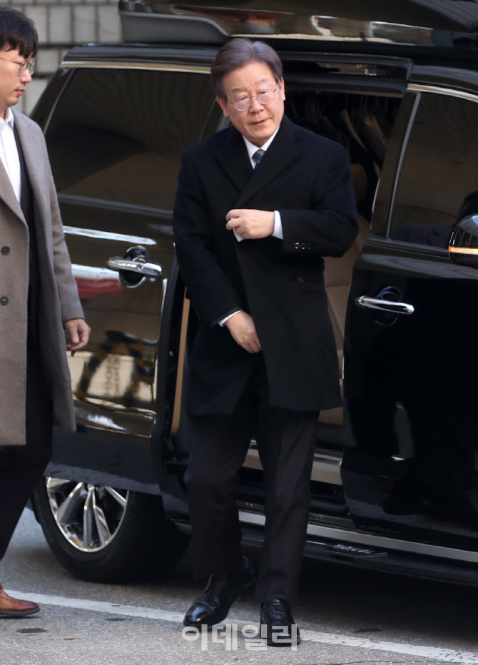  이재명 대표, 대장동 배임 등 공판 출석                                                                                                                                                            