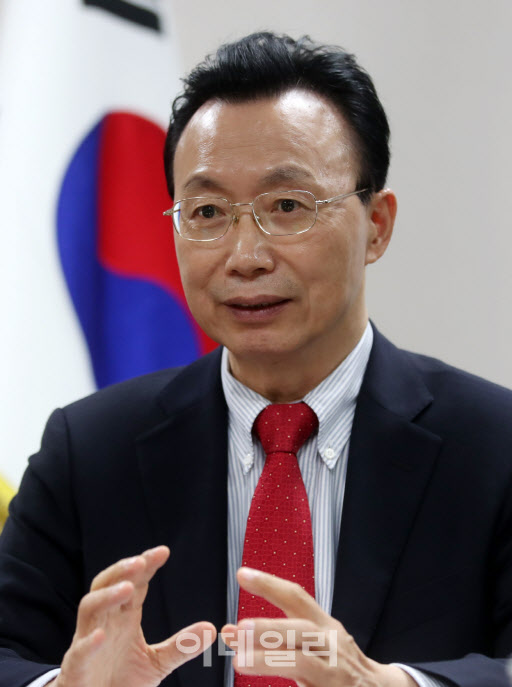 김천식 “尹정부 통일론은 체제의 통일...2국가론은 헌법위반”[만났습니다①]