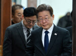 엑스포 유치 실패 언급한 이재명 "정부가 국민 우롱" 비판