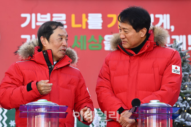 대화하는 오세훈 시장-김병준 회장                                                                                                                                                                  