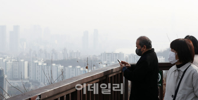 따뜻한 겨울, 미세먼지 '나쁨'                                                                                                                                                            