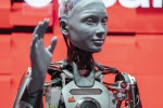수다 떨고, 인사하고…스페인 '인싸' 등극한 로봇 '아메카'[MWC24]