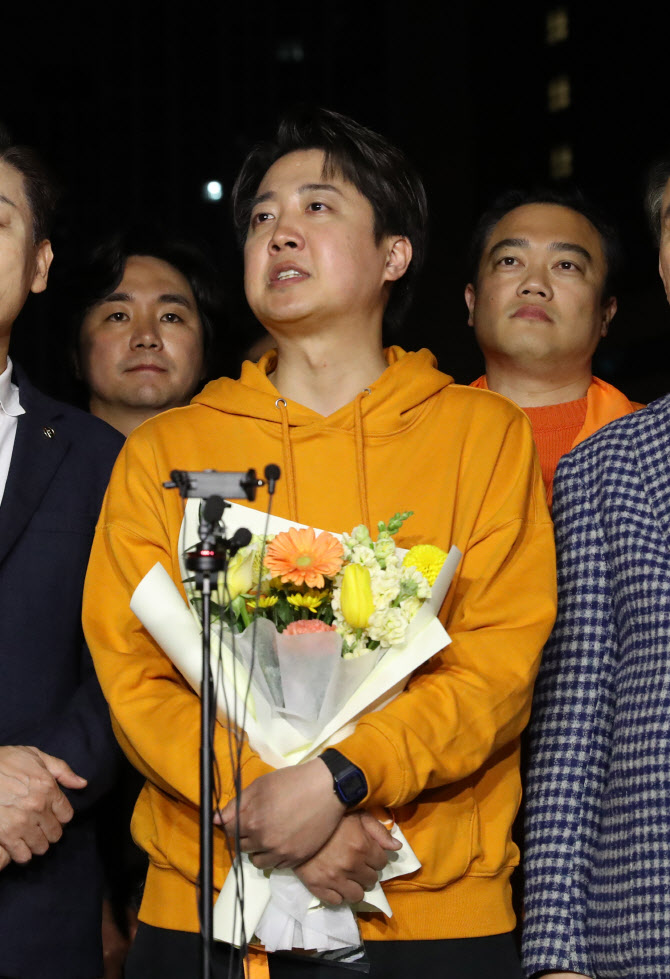 소감 말하는 이준석                                                                                                                                                                               