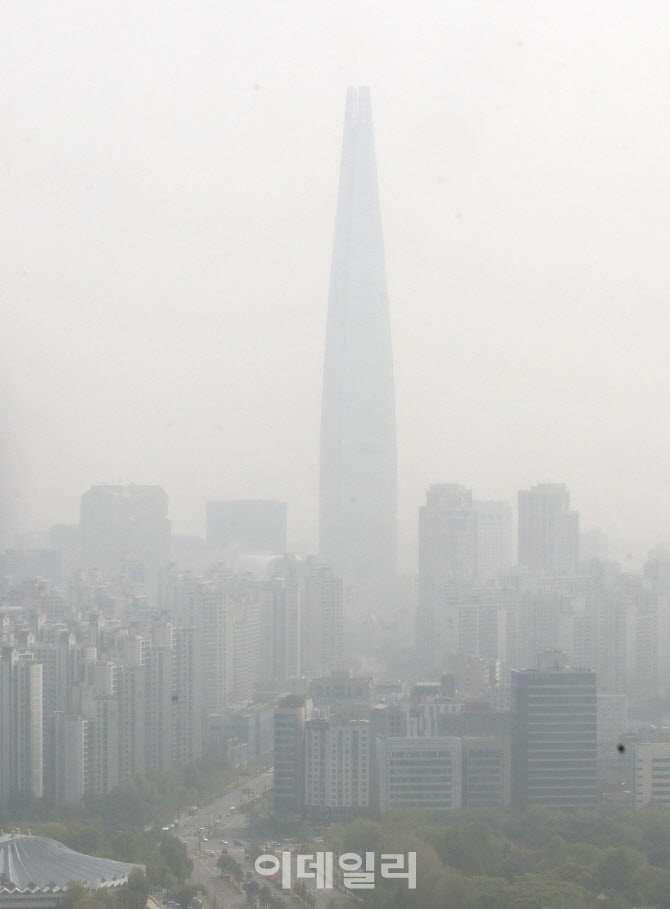 황사 영향, 미세먼지 '나쁨'                                                                                                                                                              
