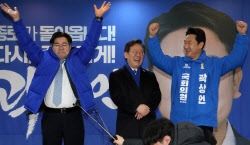 '싱거운' 민주당 원내대표 선출…국회의장 경쟁은 '후끈' 왜?[국회기자 24시]