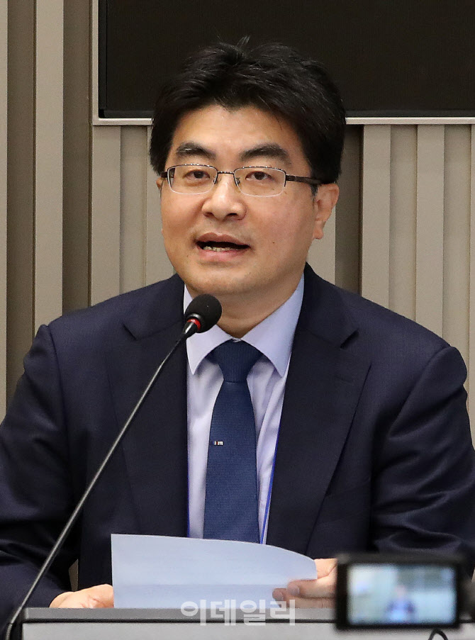 인사말하는 방재승 서울대 의과대학 교수협의회 비대위원장                                                                                                                                           