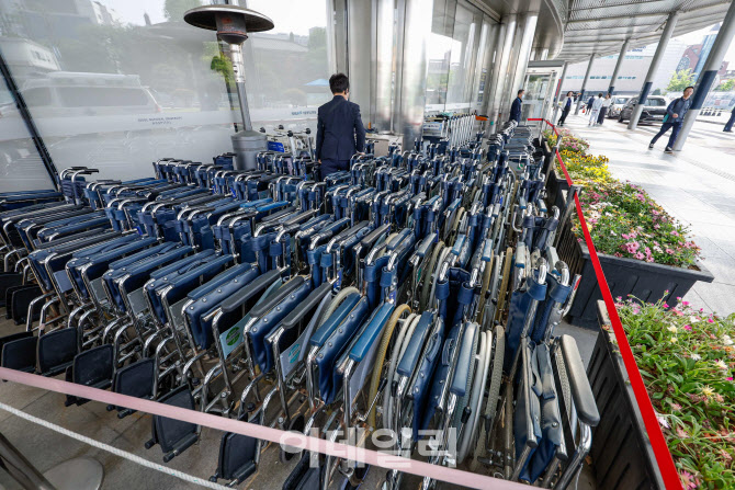 대학병원 '셧다운' 시작…진료현장 '정상적'                                                                                                                                     