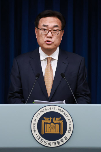尹대통령, 野 강행 채해병 특검법에 거부권…정국 또다시 급랭