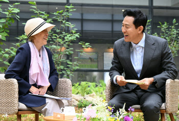 오세훈 시장, 대한민국 1호 女조경가 정영선 작가와 대담