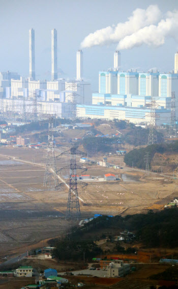 석탄화력발전 잇단 폐쇄에 충남 서해안권 주민들 위기감↑