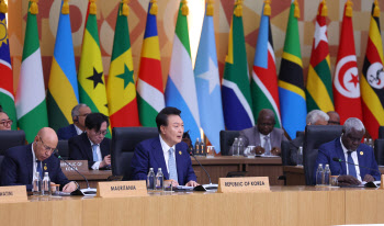 尹 "아프리카와 핵심광물 등 미래성장 협력 모색"(상보)