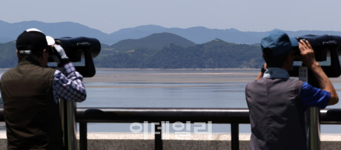 점점 경색되는 남북관계                                                                                                                                                                            