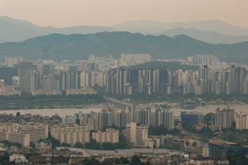 서울 집값 들썩…강남 이어 노·도·강에서도 신고가 나온다
