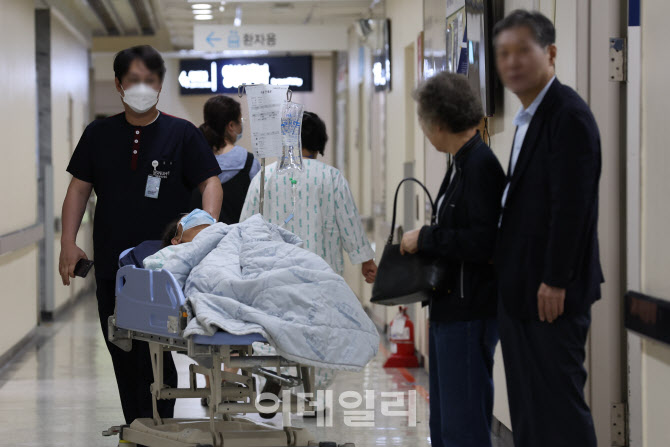 분초를 다투는 환자들                                                                                                                                                                              