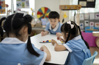 “잠시 아이 좀 맡길게요” 시간당 2000원에 아이 돌봐주는 어린이집