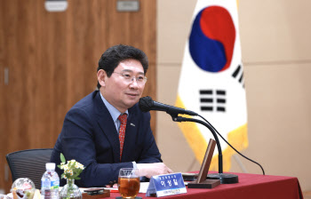 이상일 "특례시 지원 특별법에 12건 특례사무 명시돼야"