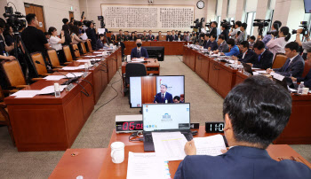 '채해병특검법' 입법청문회 두고 與 "막가파식 회의" 野 "애먼 딴지"