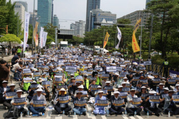 최저임금 구분 적용 또 무산에 중기·소상공인 “개탄스럽다”