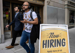 美 6월 실업률 4.1%로 상승…뜨거운 고용시장 식는다(종합)