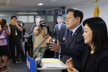 `금투세·종부세 개편` 李 제안에 술렁이는 민주당…당내 이견↑