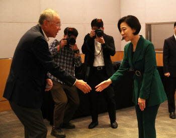 한국경제인협회와 중소벤처기업부의 만남