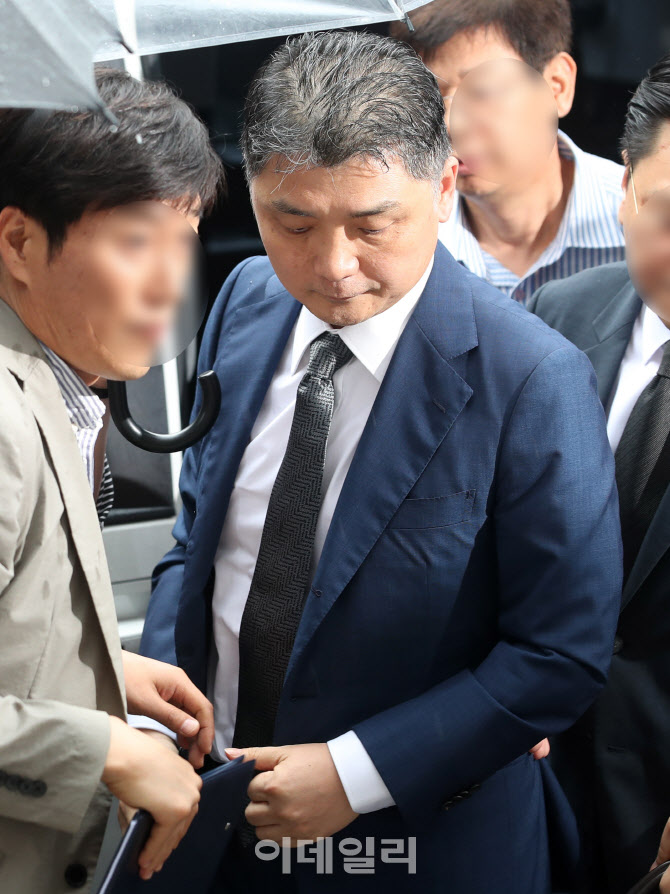 'SM 시세조종'으로 구속 갈림길에 선 카카오 김범수                                                                                                                                        