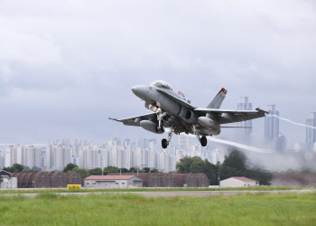 美 해병대 F/A-18·F-35B 동원, 내달 8일까지 한미 연합공중훈련