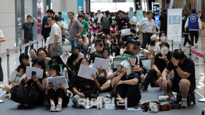 대학입시 상담받으려고 새벽부터 왔어요!                                                                                                                                                            