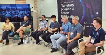 韓행성방위·화성 기상 관측망 도전했으면···해외 행성 전문가 제언은