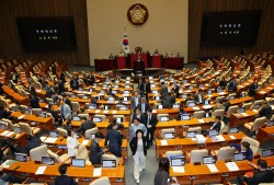 성과 없는 민주당의 '일하는 국회'[국회기자 24시]