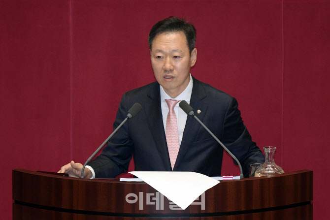 2024년 민생회복지원금 지급을 위한 특별조치법안 반대 필리버스터 하는 박수민 의원                                                                                                                   