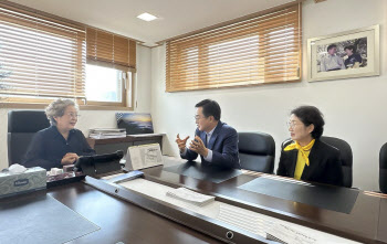 김동연 "노무현 정부 때 만든 '비전2030'이 정치로 이끌어"