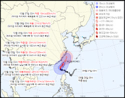 폭우 끌어올리는 태풍 '끄라톤'…징검다리 연휴 '물폭탄' 뿌린다