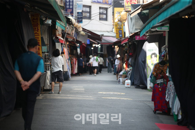 한은 "韓경제 하강국면 아냐…내년에 민간소비 회복 가속"