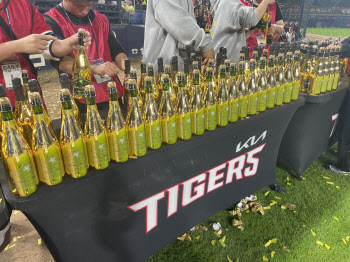 골든블랑 기아 타이거즈 2024 KBO 통합우승 축하주 선정