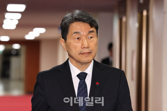 국무위원 간담회 참석하는 이주호 사회부총리 겸 교육부 장관                                                                                                                                         