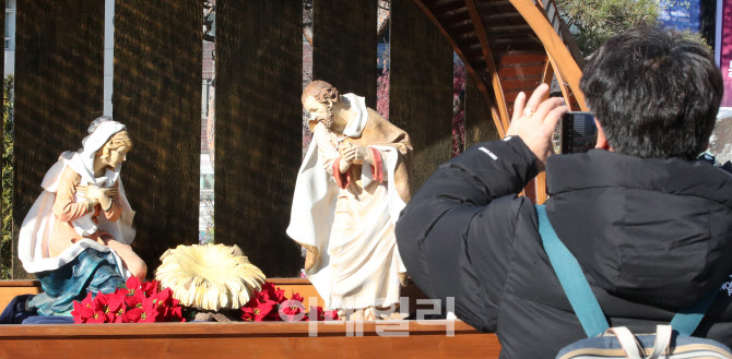 기쁘다 구주 오셨네                                                                                                                                                                                