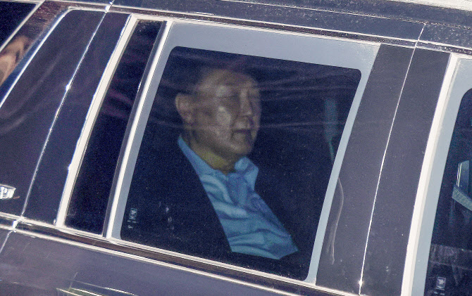 [특징주]탄핵정국에 급등한 미디어株…윤석열 체포 이후 약세