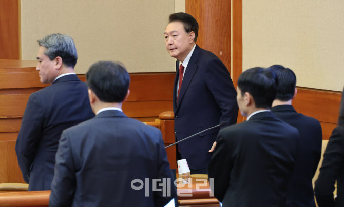  윤석열 대통령, 헌법재판소 6차 변론기일 출석                                                                                                                                                      