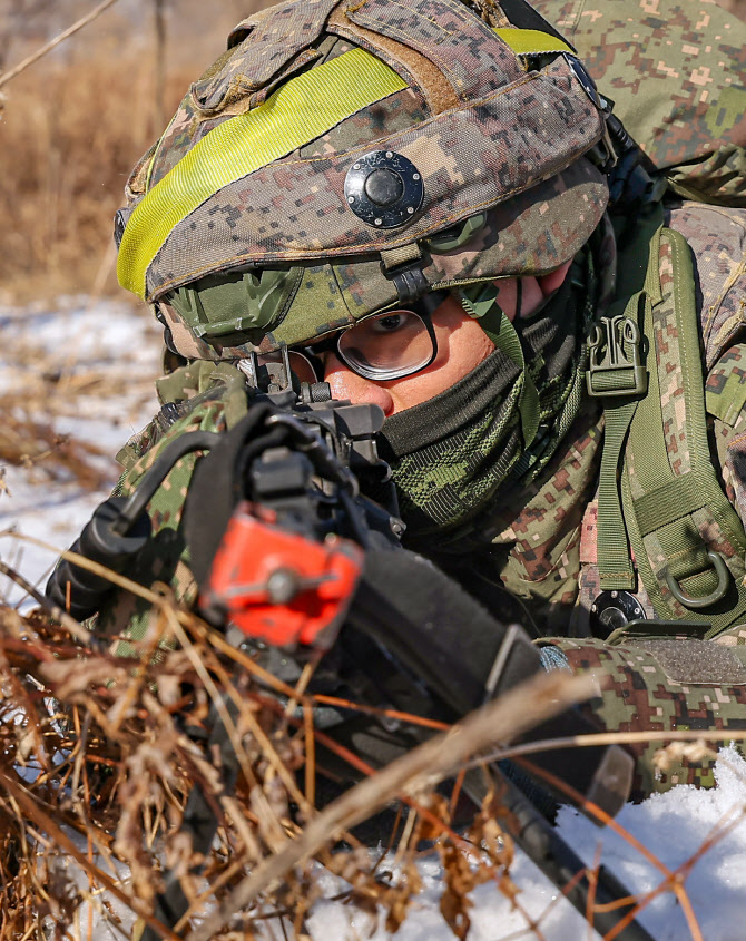나라를 지키는 눈빛                                                                                                                                                                                      