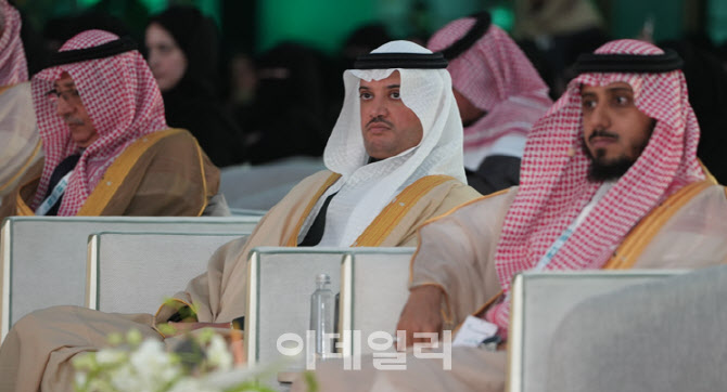 [오일 Drive]韓 기업이 중동 최대 오아시스 도시 찾은 까닭 - 뉴스 썸네일 이미지