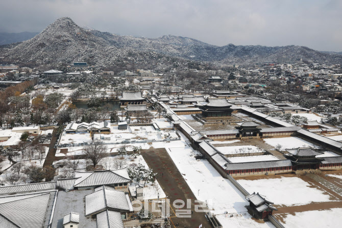 눈 쌓인 경복궁                                                                                                                                                                                    